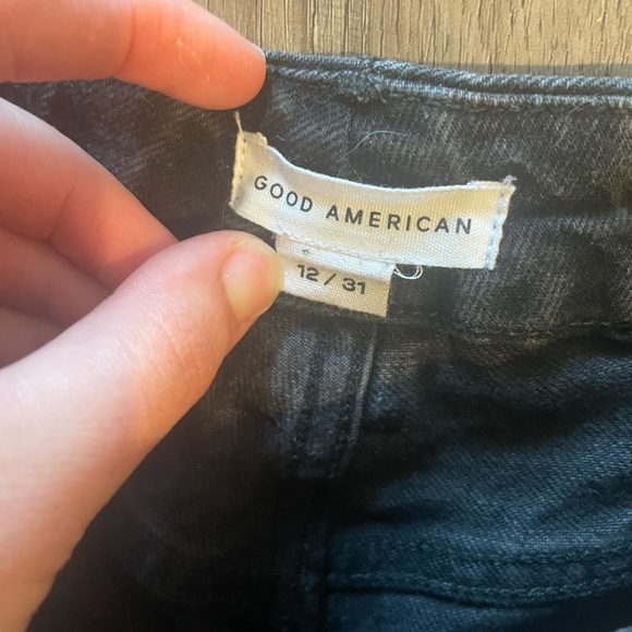 Good American Jeans - Picture 2 of 2